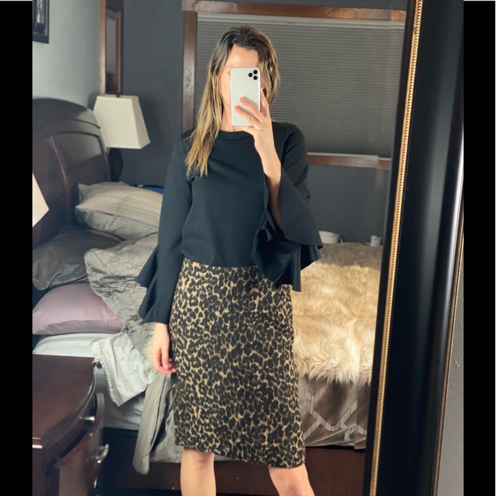 Talbots Leopard Polyester - Wool Pencil Skirt - Size 8